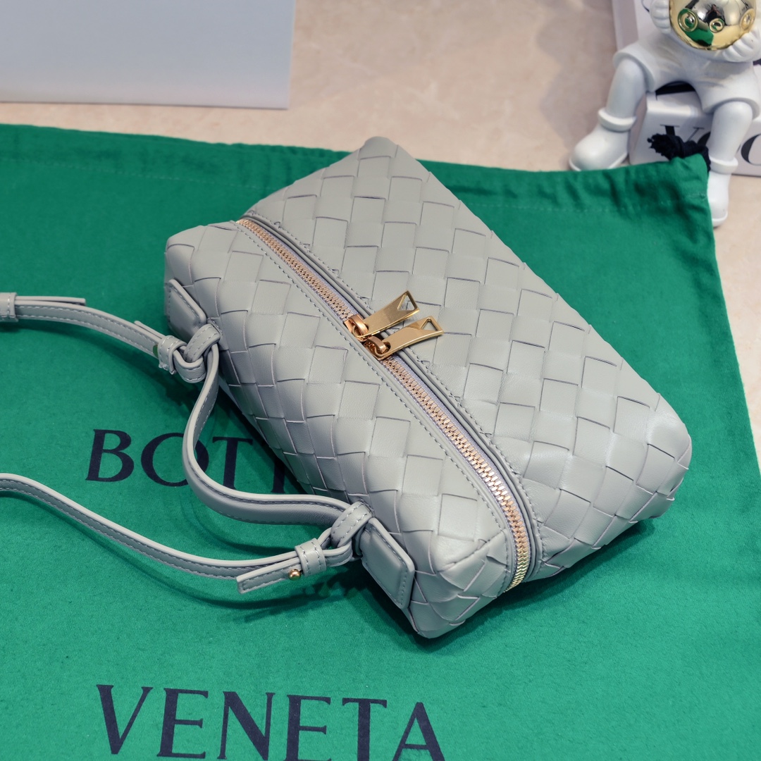 Bottega Veneta Cosmetic Bags